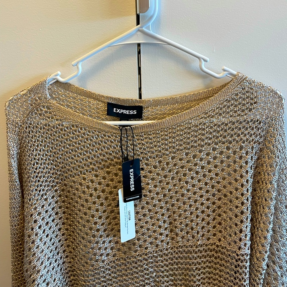 Knitted full sleeve silk sweater